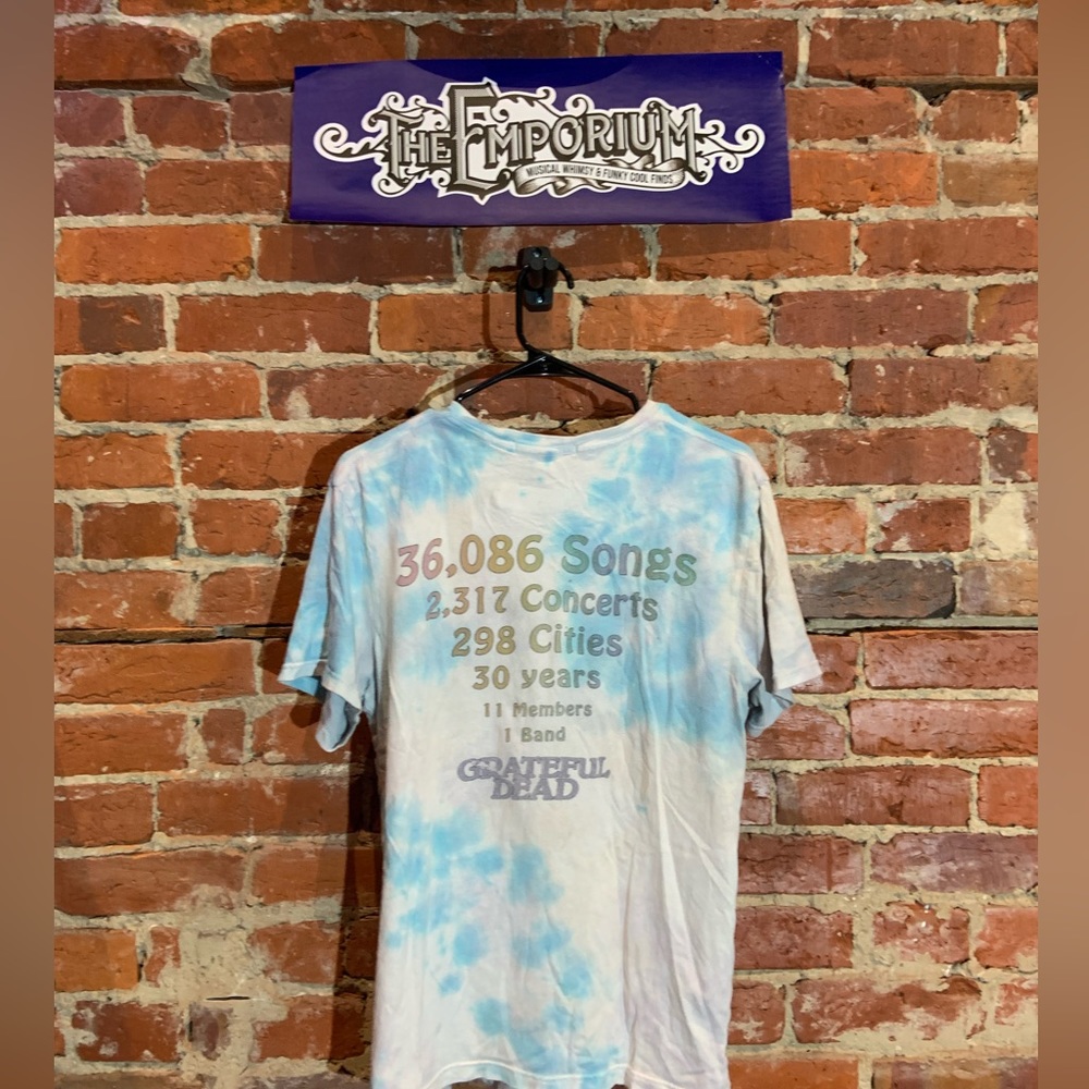 Grateful Dead blue tiedye graphic T-shirt - Picture 4 of 4